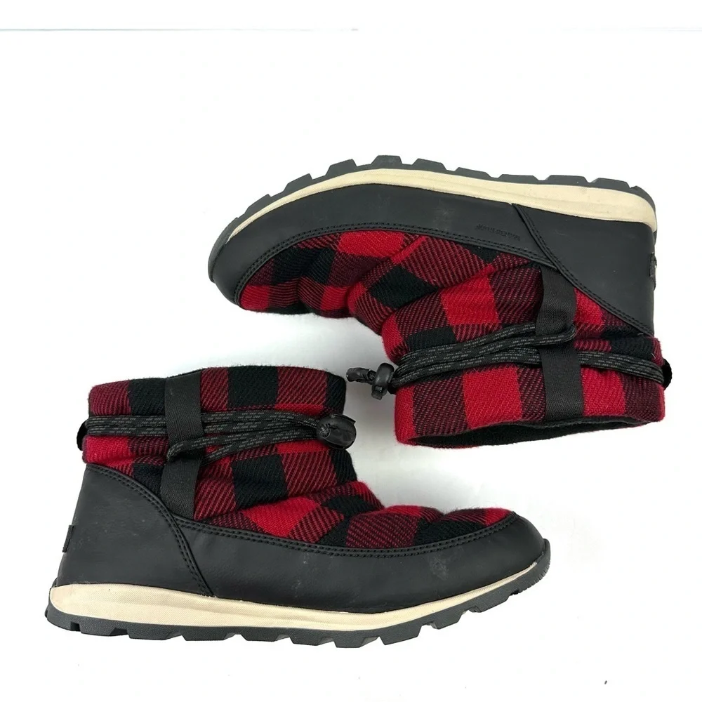 Sorel Whitney Short Ankle Boot 9 Red Dahlia Quilted Bootie‎ Womens